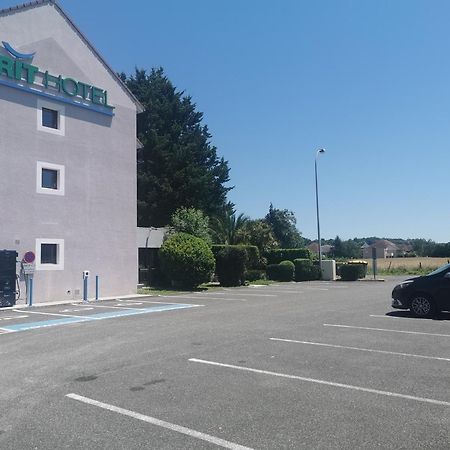 Brit Hotel Confort Pau Lons Dış mekan fotoğraf