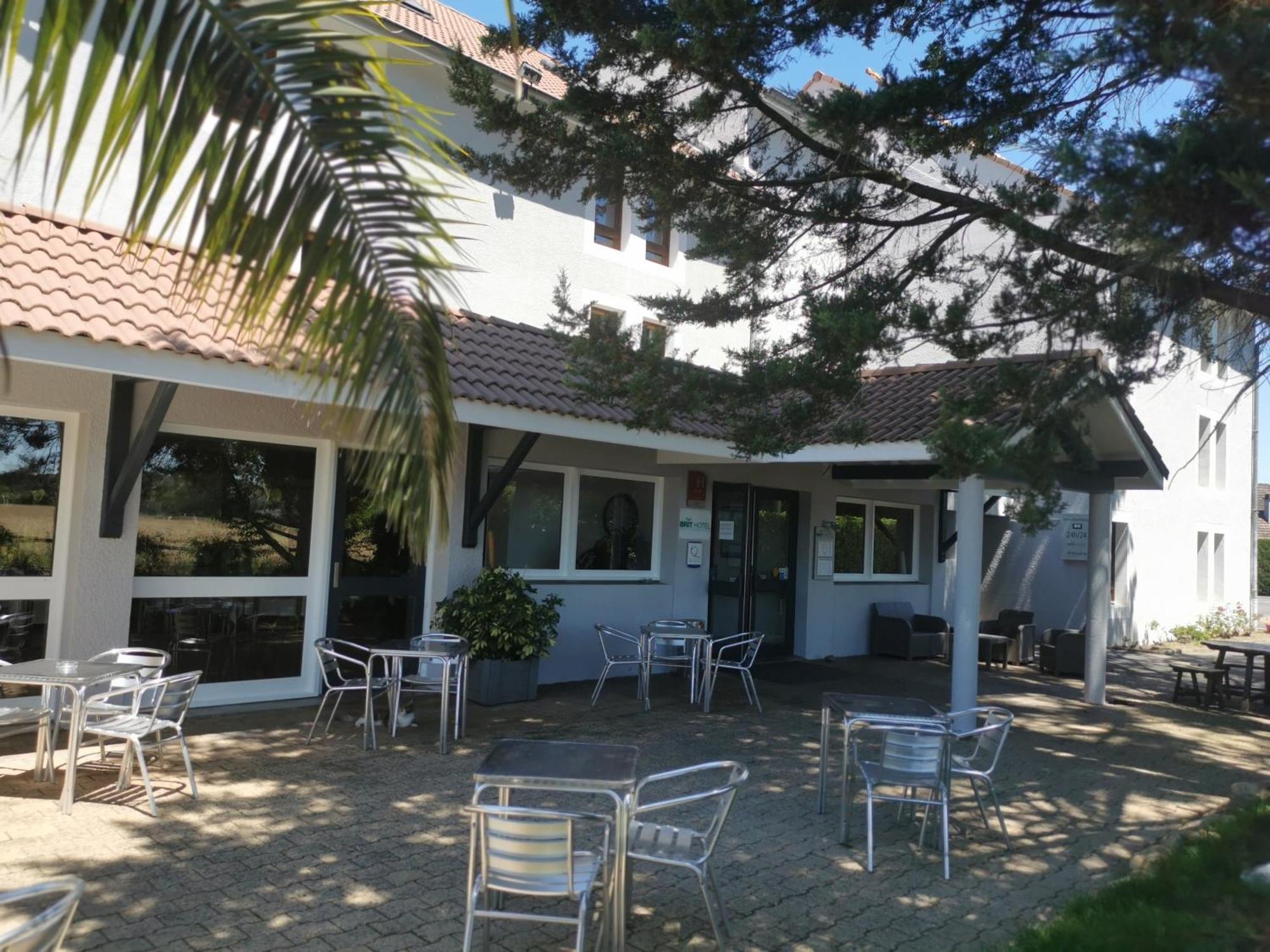 Brit Hotel Confort Pau Lons Dış mekan fotoğraf