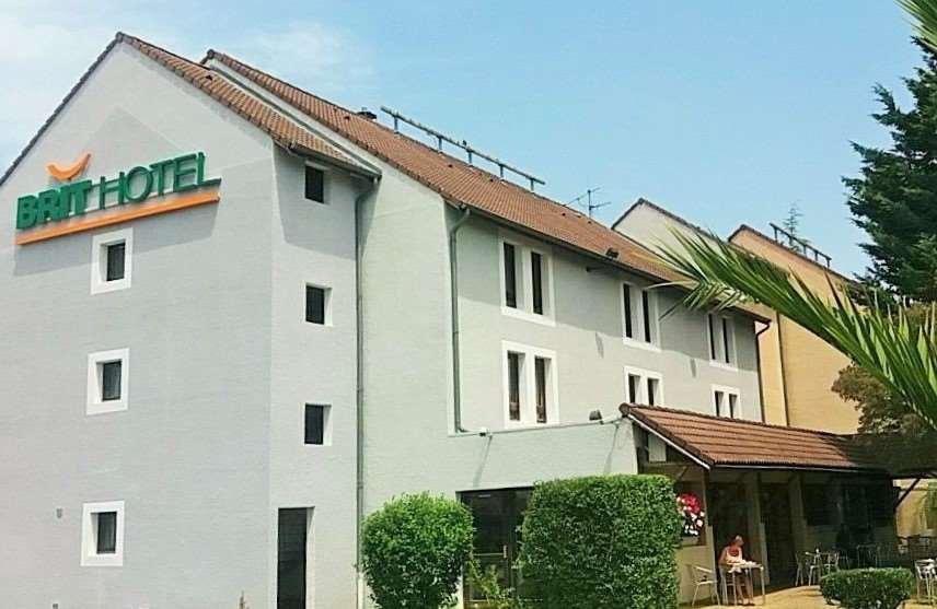 Brit Hotel Confort Pau Lons Dış mekan fotoğraf
