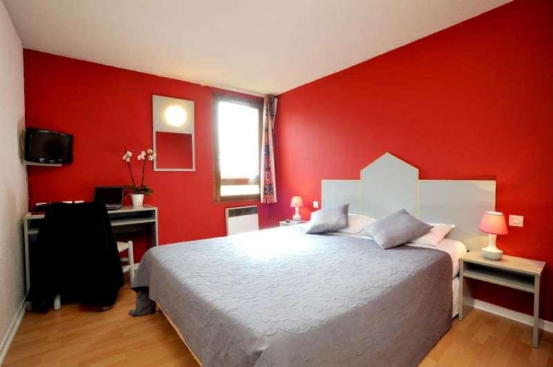 Brit Hotel Confort Pau Lons Oda fotoğraf